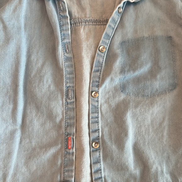 Chambray Top - Picture 2 of 2